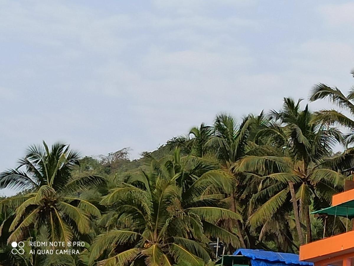 Om Ganesh Naik Guest House Arambol Exterior photo
